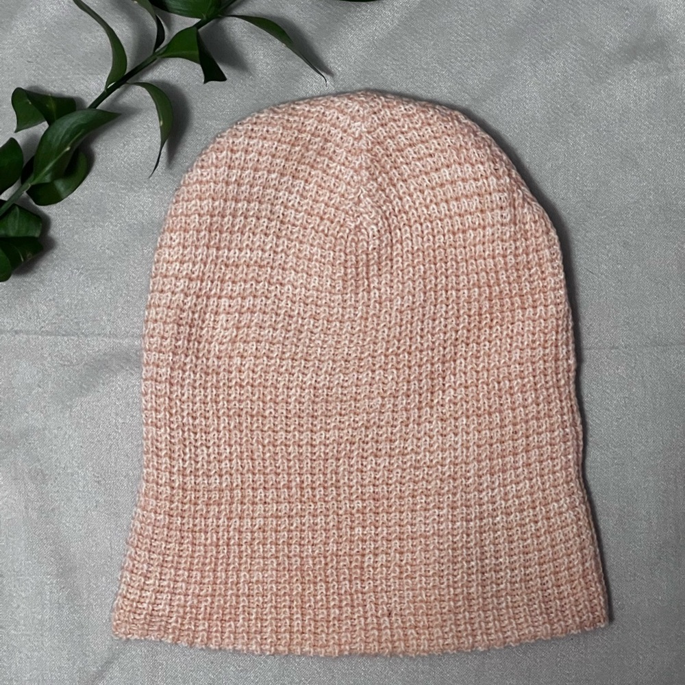 New with tags! Light pink beanie.